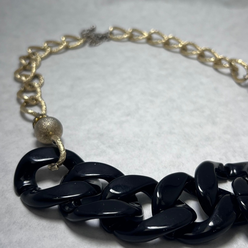 Funky 24" Chunky Black Gold Tone Acrylic Link Chain Necklace Editorial Punk Chic - Picture 2 of 9